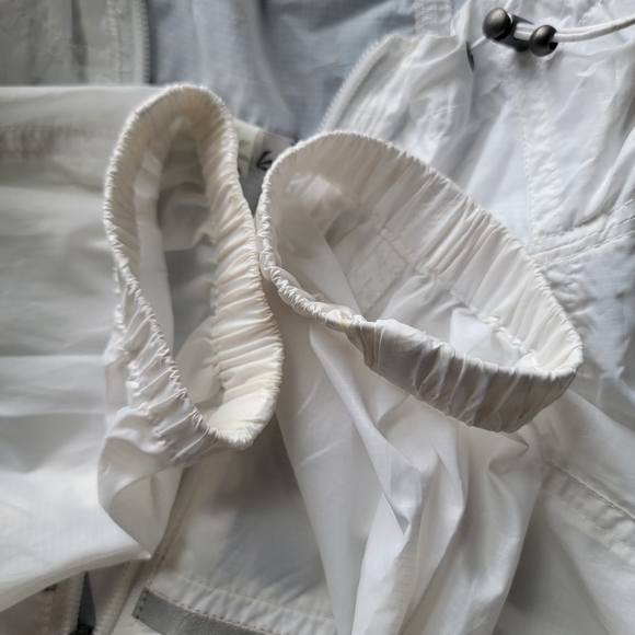 Athleta Windbreaker Jacket  in White Size M - Picture 5 of 6